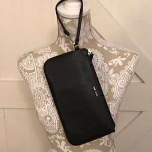 Nine West wristlet
